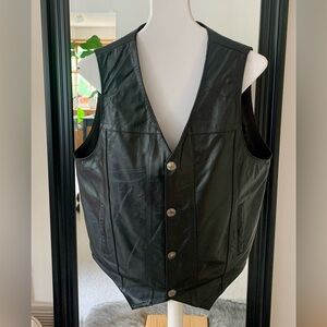 FMC Men’s Black Leather Vest